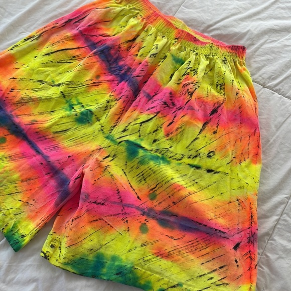90’s Tie Dye Cotton Shorts - Picture 2 of 5